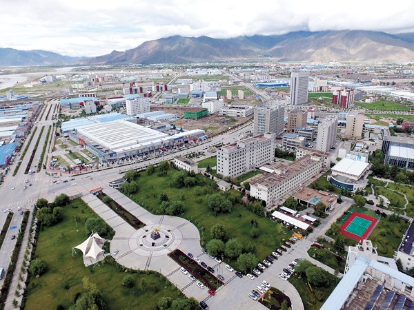 拉薩經(jīng)開區(qū)落實“產業(yè)強市”戰(zhàn)略努力建設“六個新經(jīng)開”