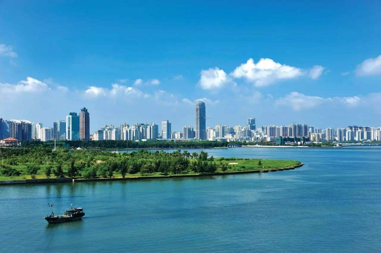 ?？诟咝聟^孵化器聯手工行為小微企業紓難解困